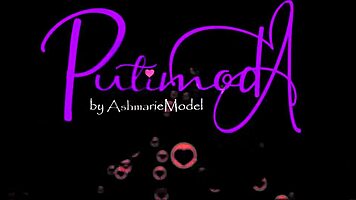 Very hairy latina babe flashing wet pussy at carwash 😏