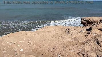 I Quickly Fucked the Naughty Girl and Came on Her Passionately