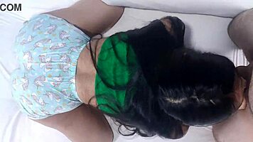 Stepsister in shorts seduces stepbrother with delicious assplay tease