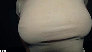 Amateur gets a huge cumshot on her face