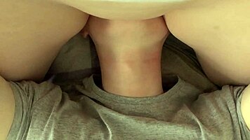 Real homemade facesitting & squirt with pretty redhead teen