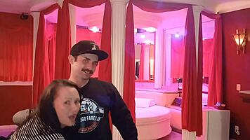 Levei A Coroa Tesuda Para Ela Ver Minha Pingola Bem Dura E Buceta Dela Se Impressionou Com As Bolas