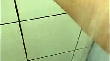 The Choice: Two Reais or a Mysterious Blowjob Leading to Facial