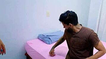 Hisak me arrombou na frente do corno