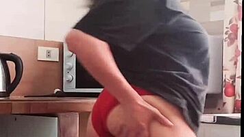 Mis Primeras Locuras Sensuales en Todas Mis Posiciones
