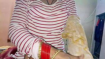 Horny Indian Babe Secretly Fucked By Lover Before Tying The Knot