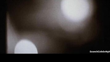 Jennifer Connelly stars in Mulholland Falls 1996