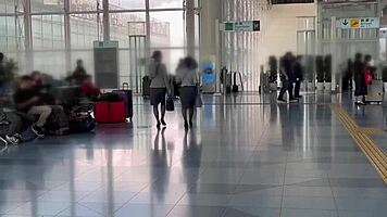 Part2 【性欲無限の女王蜂�何度でも果てる淫極性交】顔もスタイルもファーストクラス!飛行機より男に乗りたい魅惑の美人caが濃厚サービスでおもてなし!玉から先まで入念に舐め上げる極上痴女フェラ!本気の腰振り騎乗位フライトで暴発不可避!!gカップスレンダーくびれボディ&パイパン美マンにたっぷり中出し!!