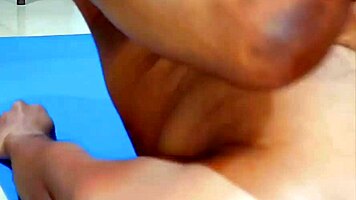 Sexy Thai Small 18+ Cock Shemale