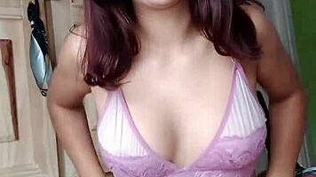 Selene Shows Her Wet Pussy