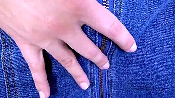 Wow, sexy brunette MILF gets fucked hard at casting audition!