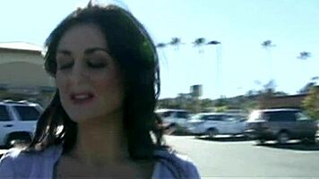 hunting for cock-needing cougars near the shopping mall succeeded