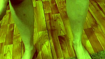 Handjob fifi foxx against wall