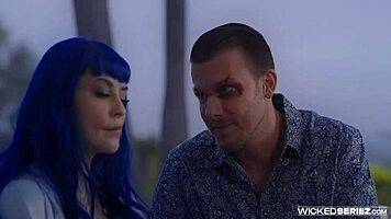 Can Jewelz Blu deepthroat?