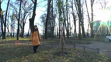 Stripper jeans af efter gåtur!