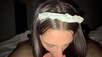 me culie a la enfermera latina con grandes tetas