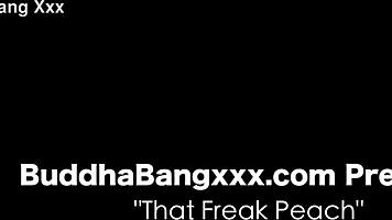 That Petite Ebony Freak Peach Gives Intense Blowjob And Cumshot