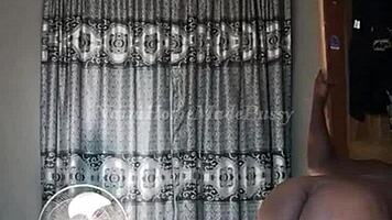 Join Me In The Shower, Daddy