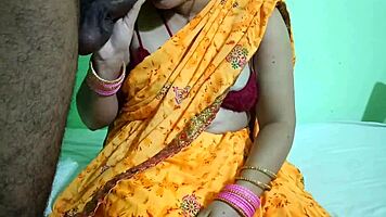 Indian Woman Fucks Her Son's Tuition Teacher