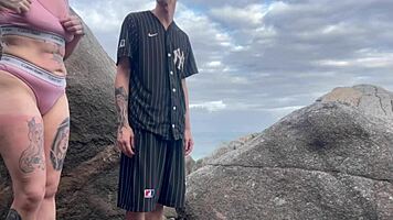 branquinha fucks muscular stranger on beach