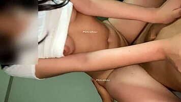 co�o virgen de hermanastra es follada le encanta montar morrita gritando de placer mas duro mi amor