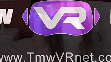 alice klay teases pussy 😏