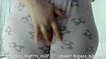 i'm lookin at the cameltoe