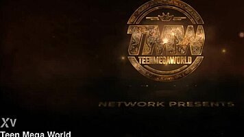 Blonde Gets Orgasm On Kitchen Table 😍