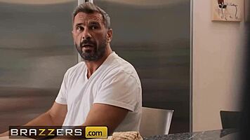 Brazzers - when manuel cant get his wife to fuck him he switches his focus to sexy delivery girl lexi lore