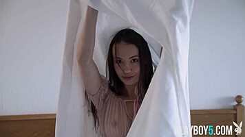 Czech babe undresses adorably for nude model shoot