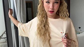 A Cutie With Beautiful Ass Gets Fucked Hard And Deep