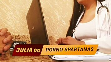 Doctor Julia's Rough Consultation Turns Into Wet Pussy Orgasm