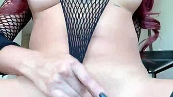 Extreme Squirt Real Amateur Multiple Orgasms with Creamy Squirts