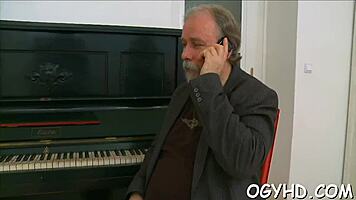 Young hottie feels pleasure licked by old man