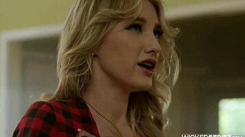 Sunny gold melons scene with nicole doshi melody marks