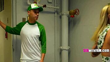 I'm bored, let's do the taboo with my big cock