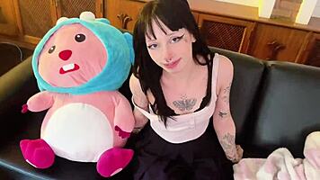 Sweet natural teen with amazing big tits skye blue posing naked