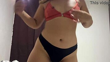 Deportista Me Da Unos Buenos Masajes Después Del Gimnasio
