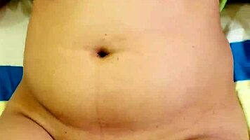 Desi village girl's tight pussy gets outdoor pounding with moans 💦🌳