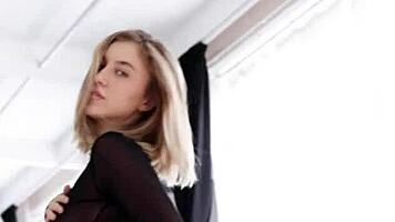 Weronika Wabia's natural tits tease unveiled