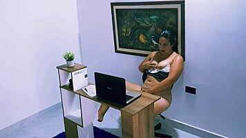 Curvy Latina Amateurs Suck Big Interracial Cocks Wildly