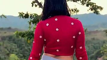 outdoor photo shoot turns into nude creampie pounding for colombian teen beauty uh wait...
