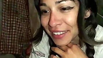 bonneyuwu rubs one out in garage