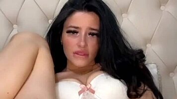 horny american college coed girlfriend squirts on webcam toys pov