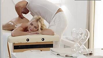 lika star's lover gives her oily sensual massage sex 😍💋