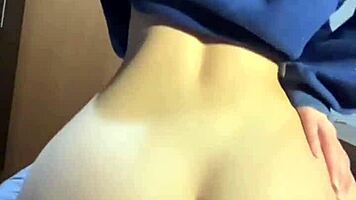 big ass college babe rocks insane reverse cowgirl in dorm 🔥😍