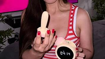 Omg hairy pussy quivers! 💦😩