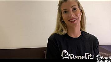 Shona River shares steamy stories before intimate solo play