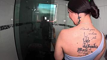 we argued over who gets the ass then showered pamela urach 💦🛁