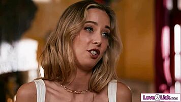 girls, isn't pussy licking the best way to celebrate hot lesbian friendship?!